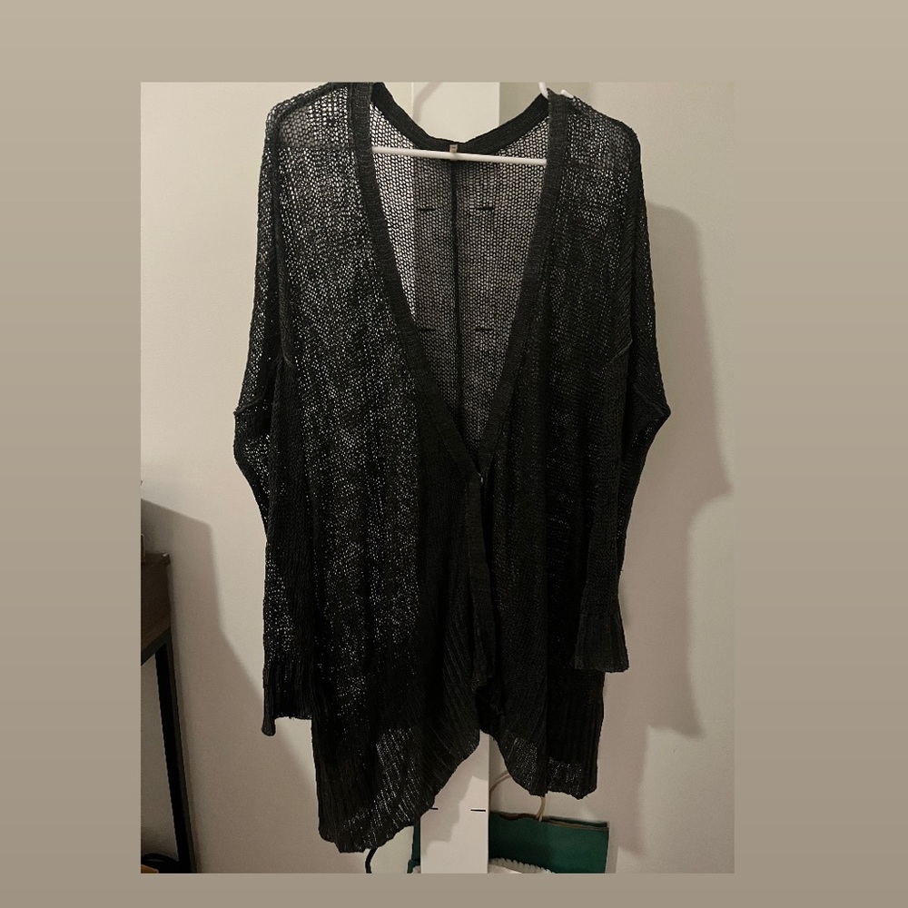 Free People oversized cardigan, size M.